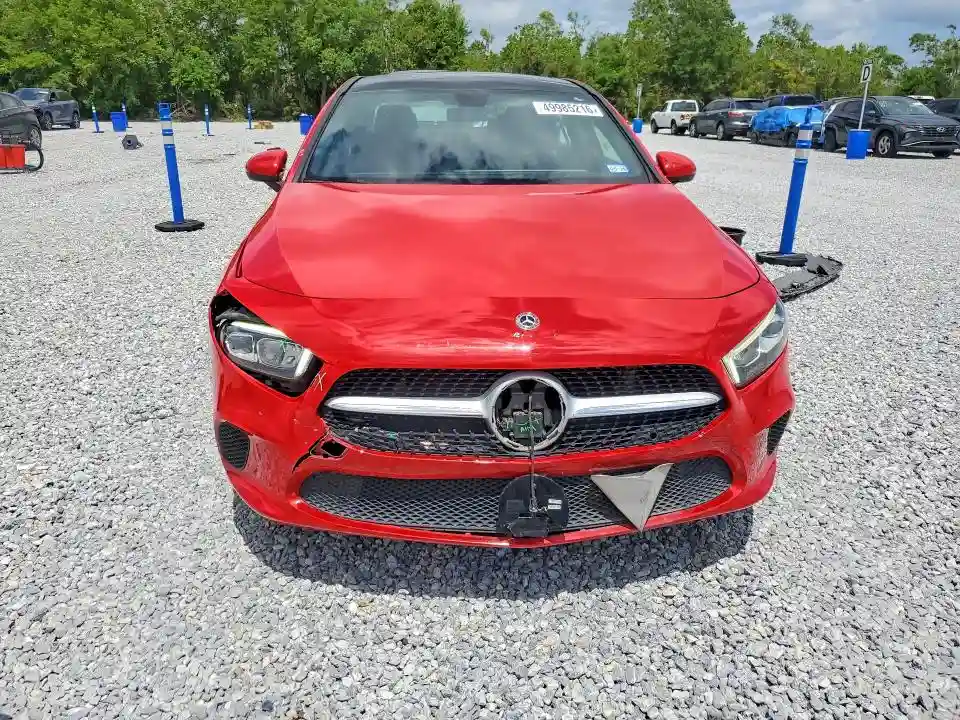 WDD3G4EBXKW015802 2019 MERCEDES-BENZ A-CLASS-4