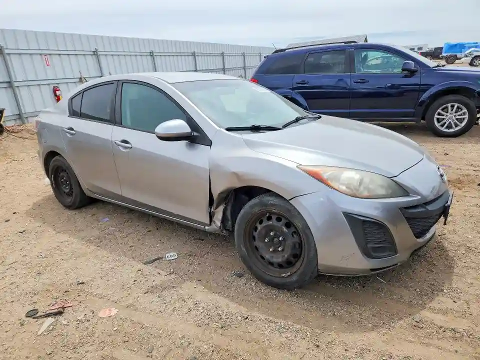 JM1BL1UGXB1384024 2011 MAZDA 3-3