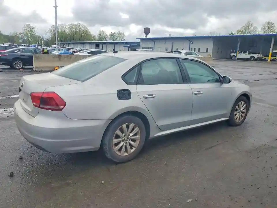 1VWAP7A38CC064224 2012 VOLKSWAGEN PASSAT-2