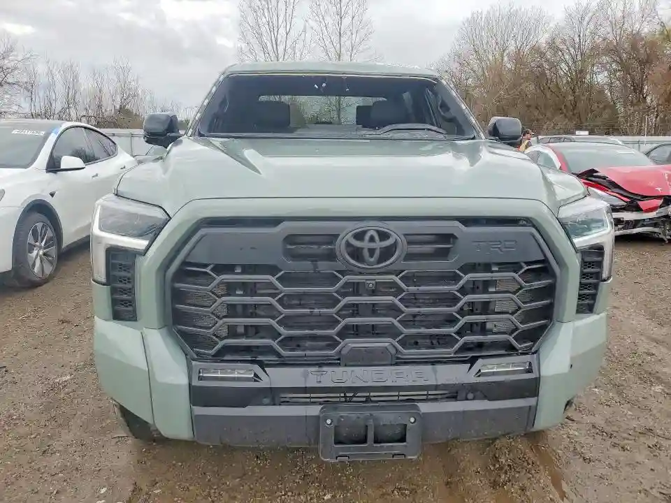 5TFWC5EC4SX008341 2025 TOYOTA TUNDRA-4