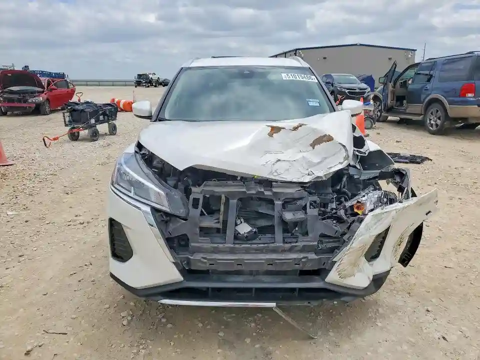3N1CP5CV5RL531730 2024 NISSAN KICKS-4