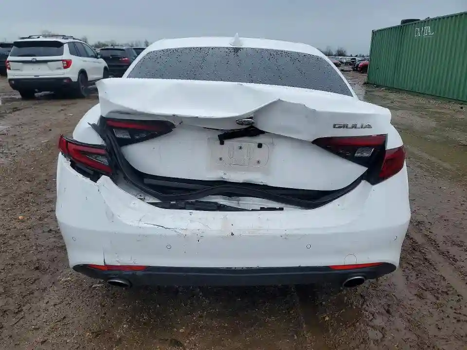 ZARFAEEN7H7550040 2017 ALFA ROMEO GIULIA-5