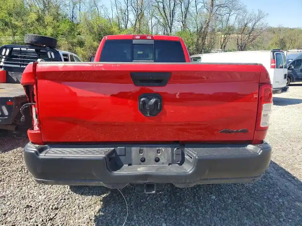 3C6UR5HJ6RG139745 2024 RAM 2500-5