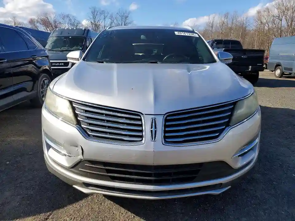 5LMCJ1A98FUJ36478 2015 LINCOLN TOWNHOUSE MKZ-4