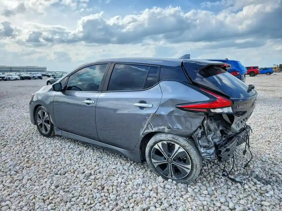 1N4AZ1CV4NC562812 2022 NISSAN LEAF-1