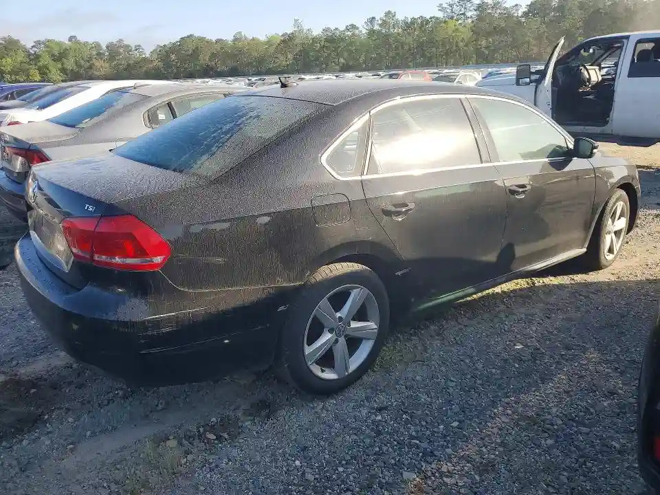 1VWAS7A31FC119647 2015 VOLKSWAGEN PASSAT-2