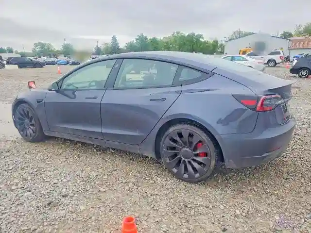 5YJ3E1EC2PF686514 2023 TESLA MODEL 3-1