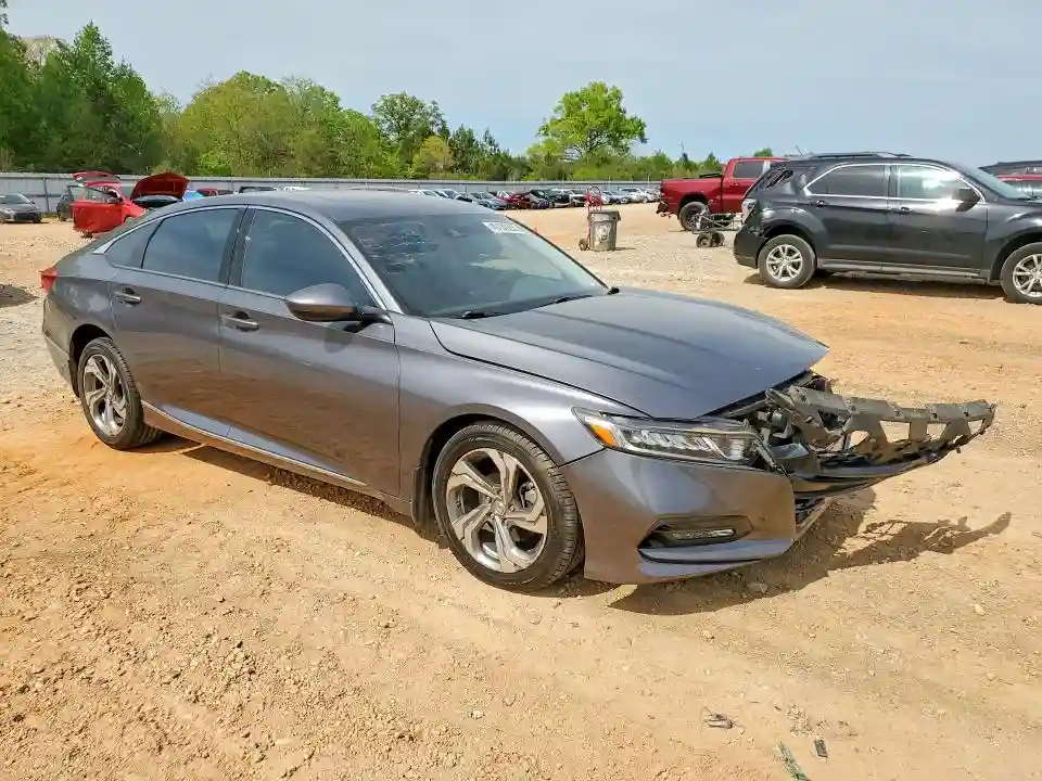 1HGCV1F44JA092385 2018 HONDA ACCORD-3