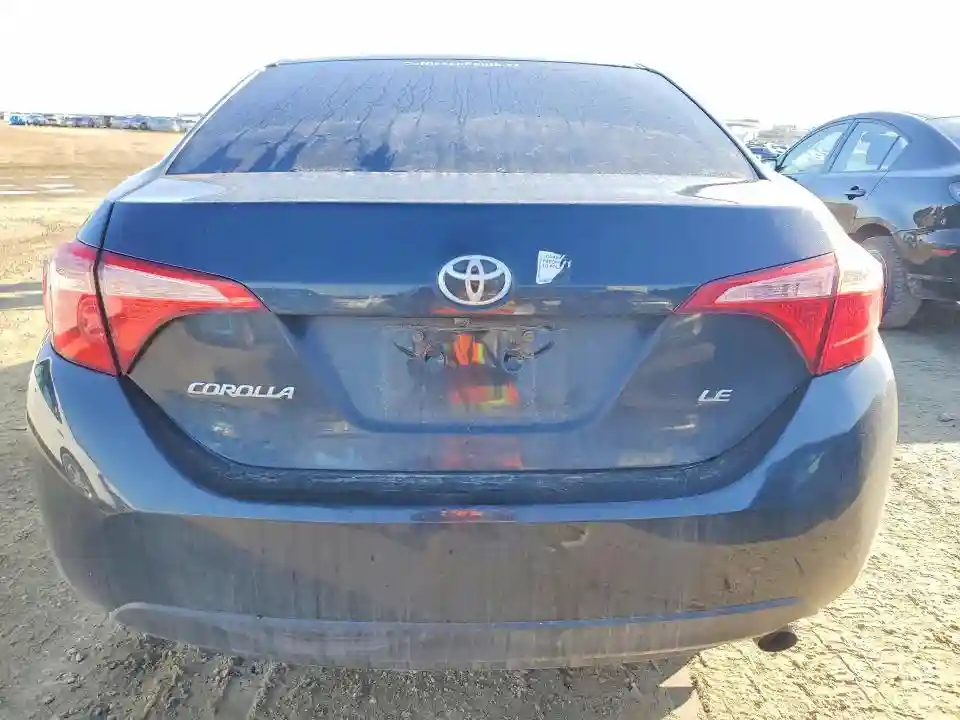 2T1BURHE4JC056211 2018 TOYOTA COROLLA-5