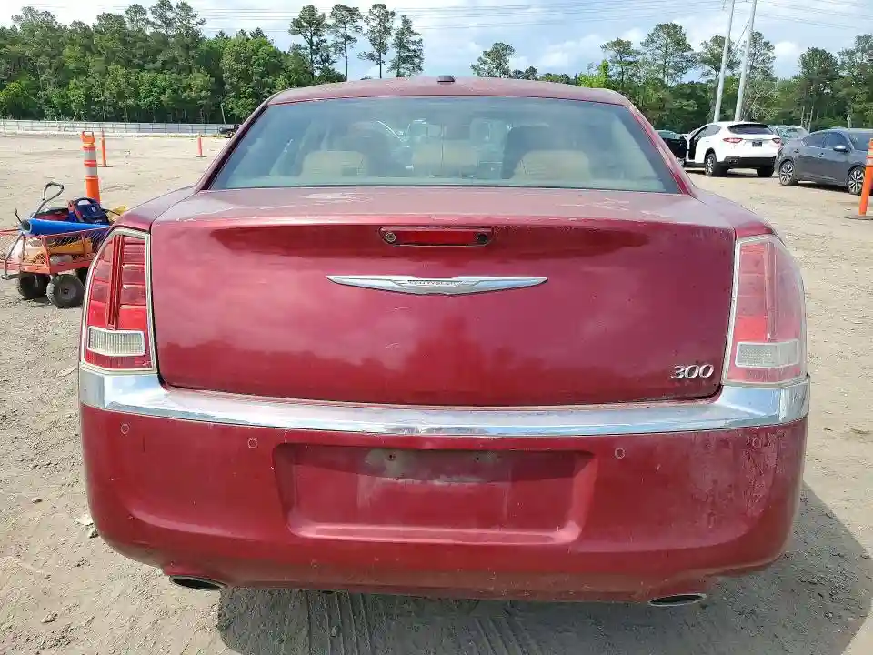 2C3CCAAG5EH223065 2014 CHRYSLER 300-5