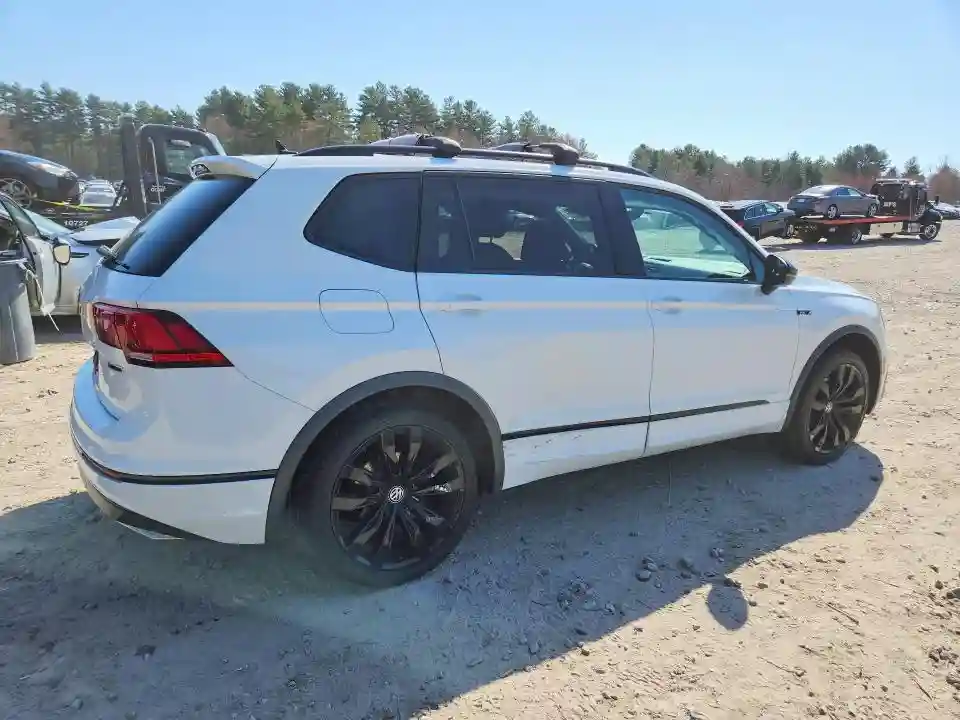 3VV2B7AX3LM056976 2020 VOLKSWAGEN TIGUAN-2