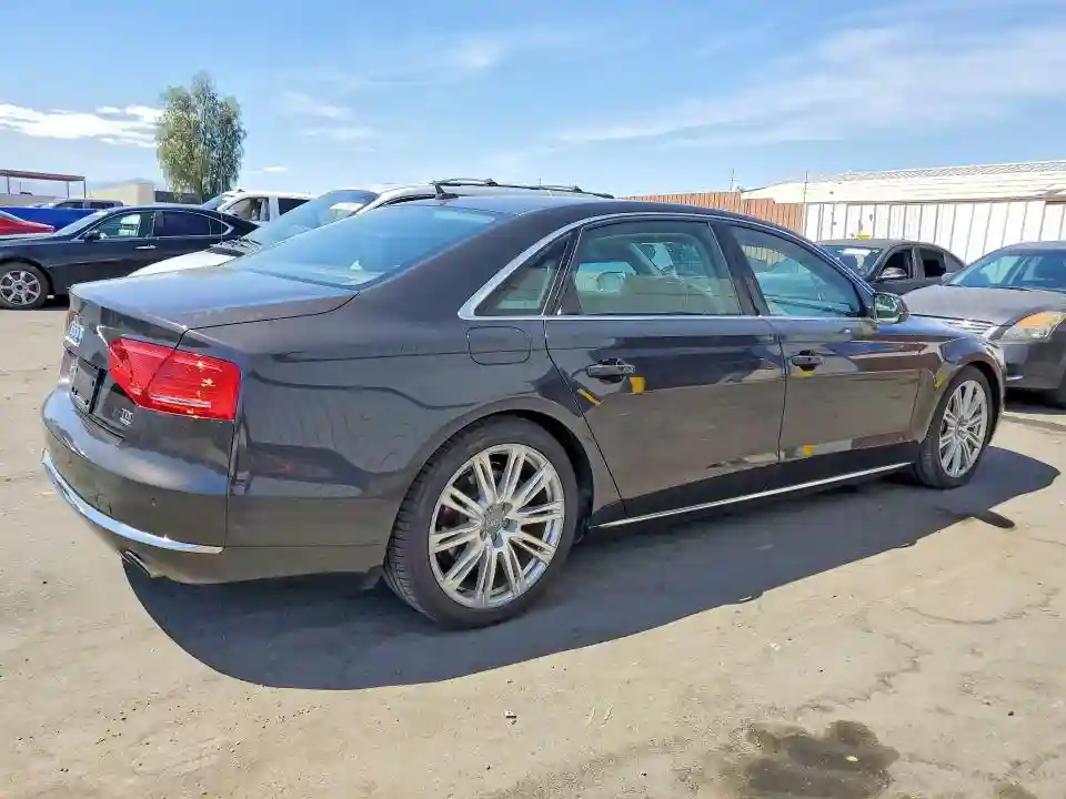 WAURMAFD8EN002419 2014 AUDI A8-2