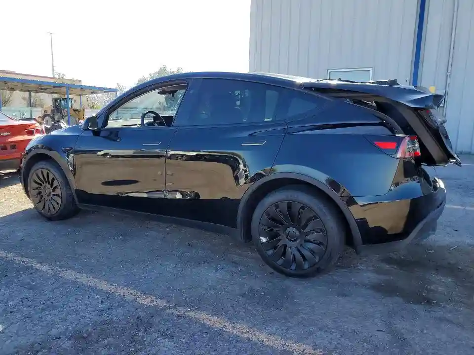 7SAYGDEE0RA265378 2024 TESLA MODEL Y-1