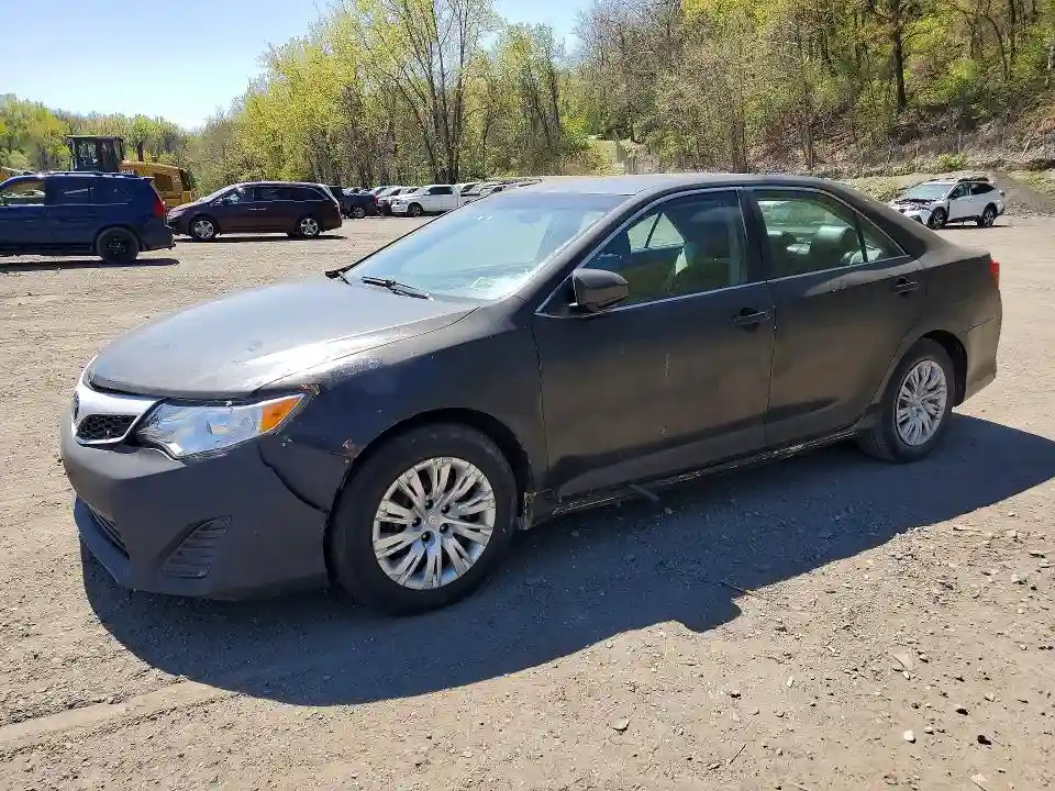 4T1BD1FK3EU125453 2014 TOYOTA CAMRY SOLA-0