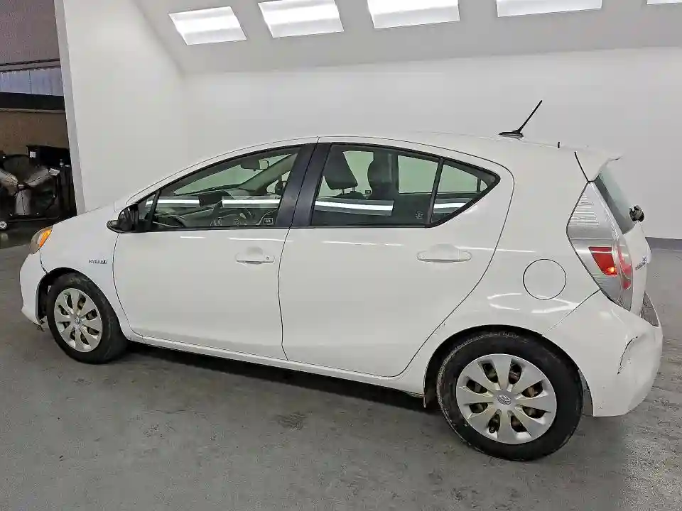 JTDKDTB38C1026463 2012 TOYOTA PRIUS-1