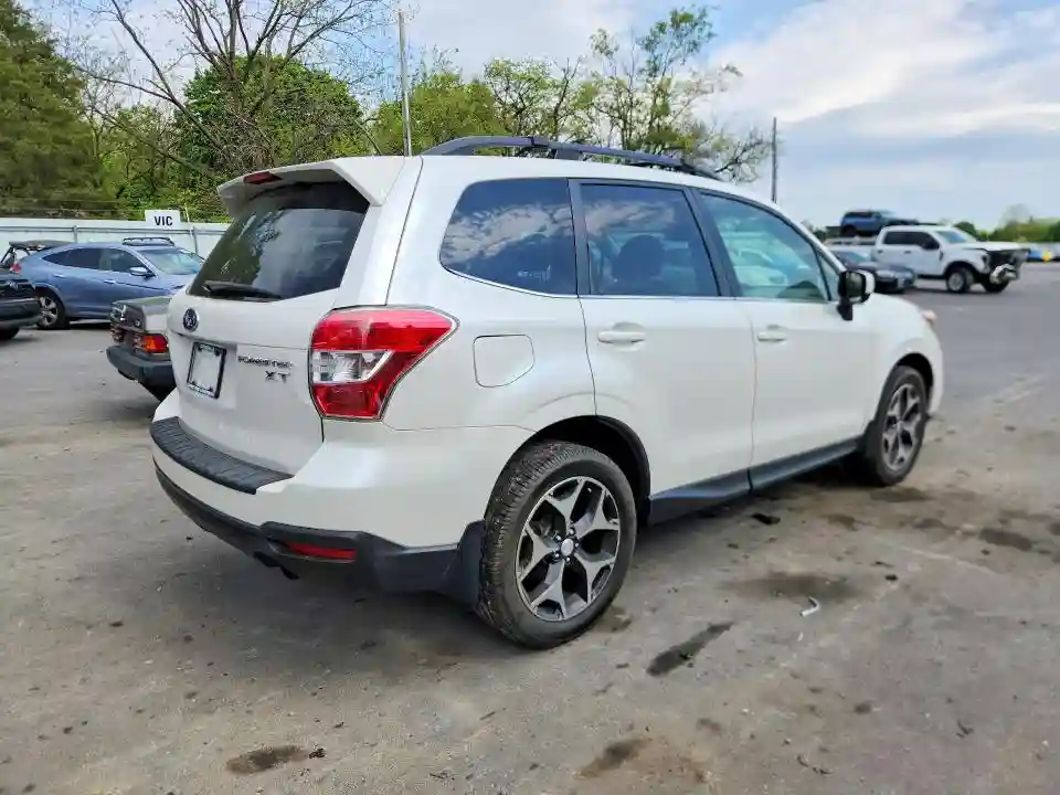 JF2SJGDC7FH801216 2015 SUBARU FORESTER-2