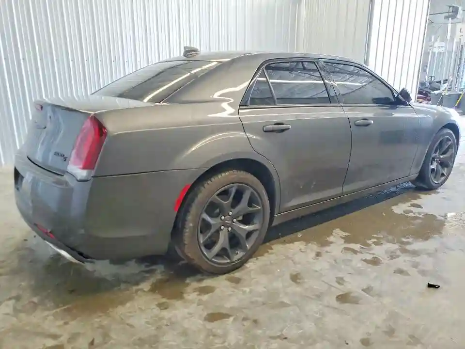 2C3CCABG3PH637267 2023 CHRYSLER 300-2