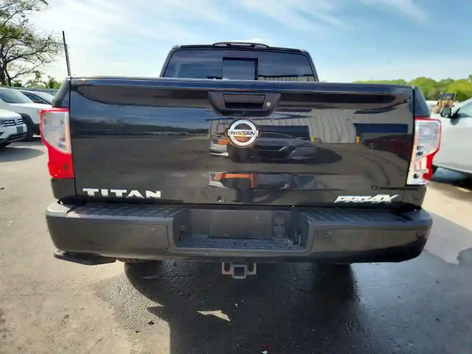 1N6AA1E50HN519301 2017 NISSAN TITAN-5