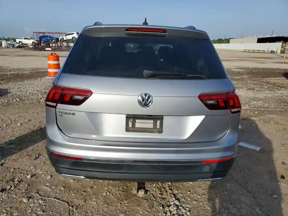 3VV3B7AX3LM061938 2020 VOLKSWAGEN TIGUAN-5