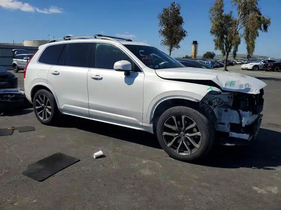 YV4102PKXK1433164 2019 VOLVO XC90-3
