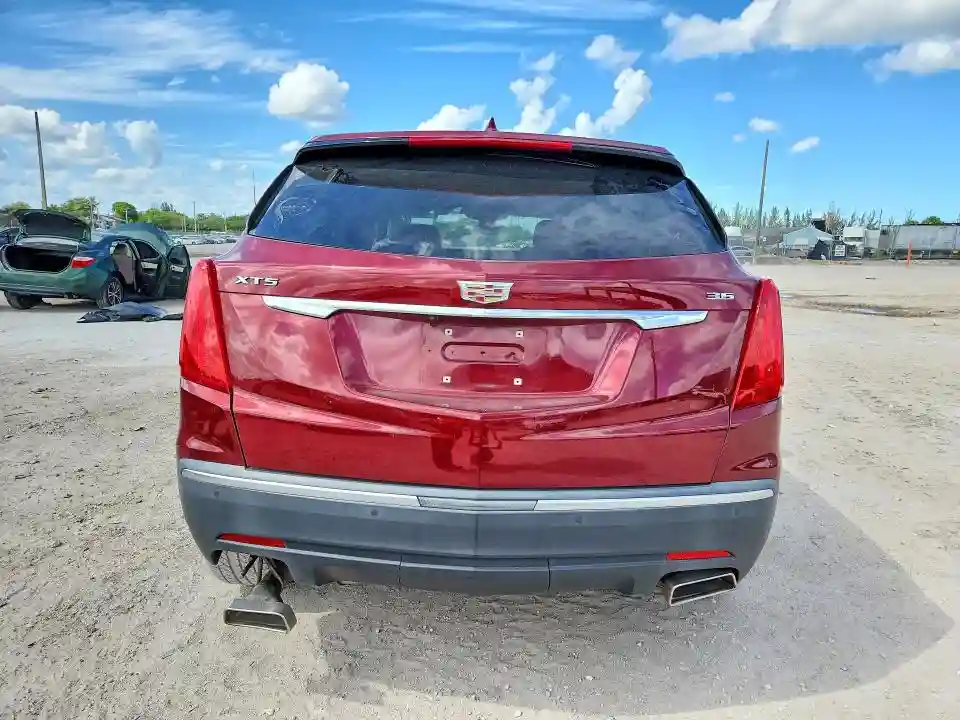 1GYKNERS4JZ206523 2018 CADILLAC XT5-5