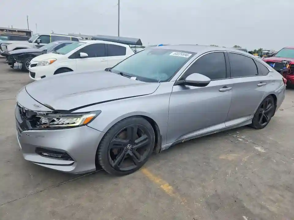 1HGCV1F38JA205746 2018 HONDA ACCORD-0