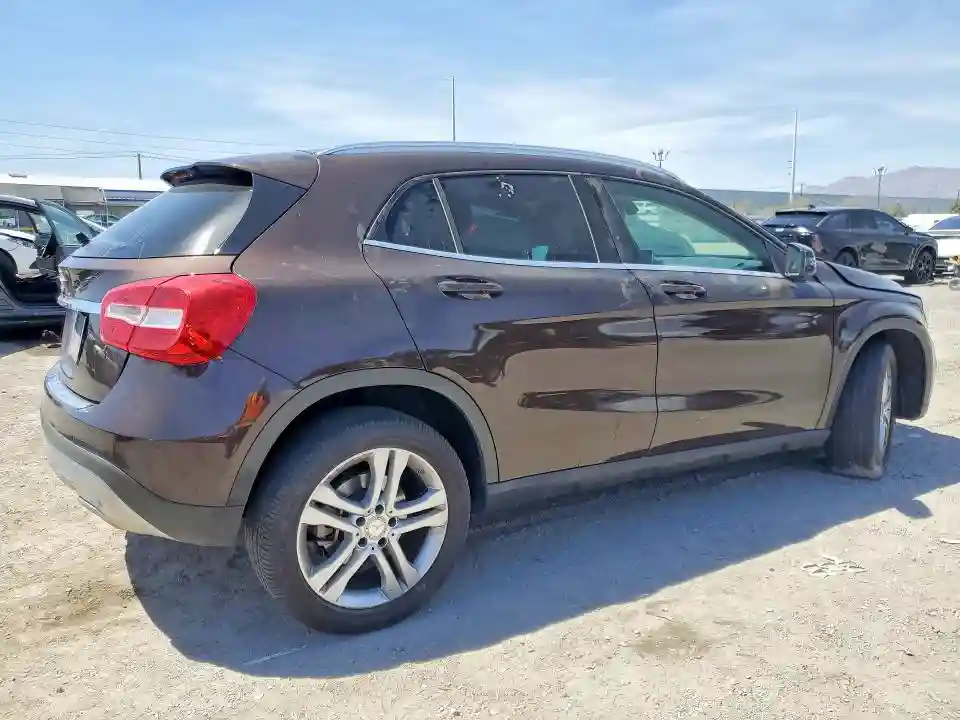 WDCTG4EB9GJ198733 2016 MERCEDES-BENZ GLA-CLASS-2