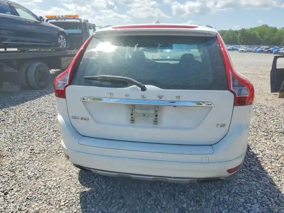YV440MDJ8F2682437 2015 VOLVO XC60-5