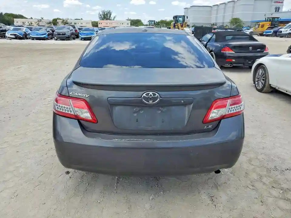 4T4BF3EK3AR004705 2010 TOYOTA CAMRY-5