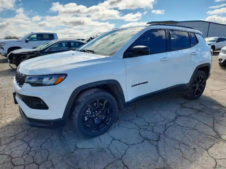 3C4NJDBN2ST540426 2025 JEEP COMPASS-0