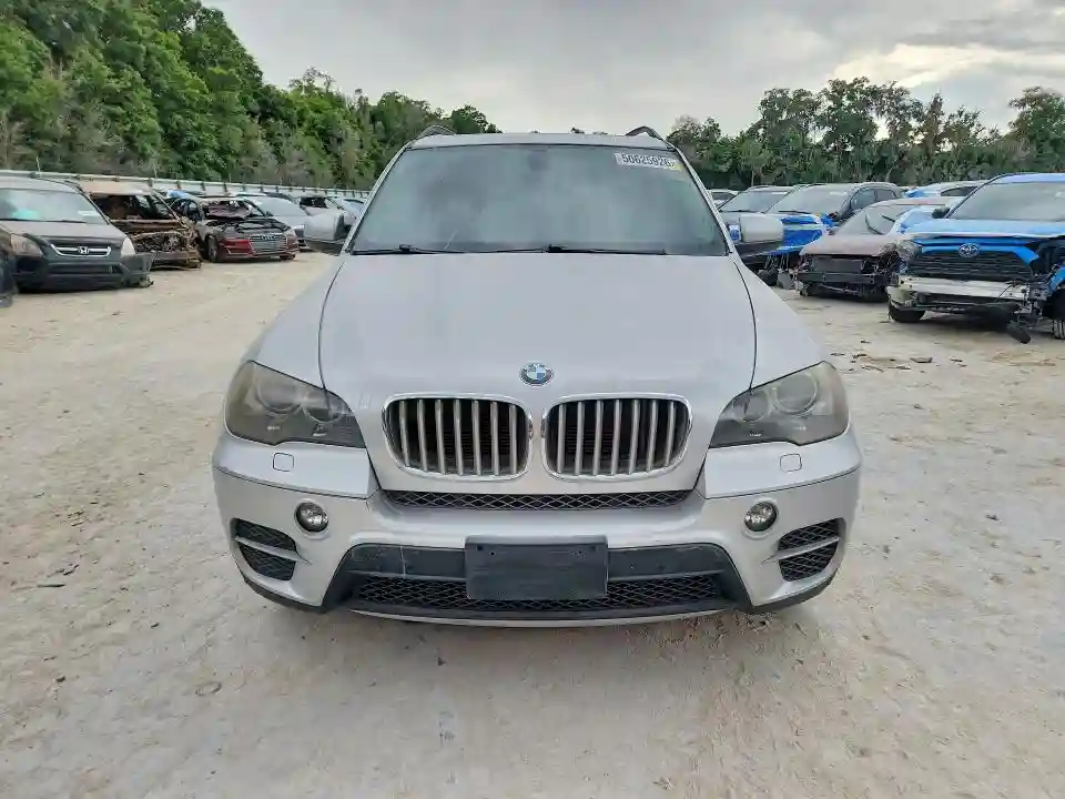 5UXZW0C57D0B94420 2013 BMW X5-4