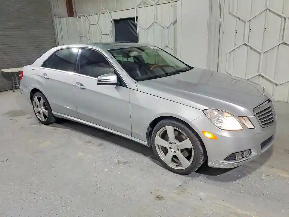 WDDHF5GB6BA355375 2011 MERCEDES-BENZ E-CLASS-3