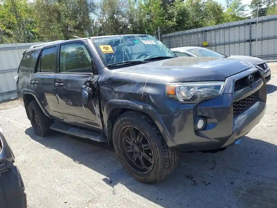 JTEZU5JR1J5171989 2018 TOYOTA 4RUNNER-3