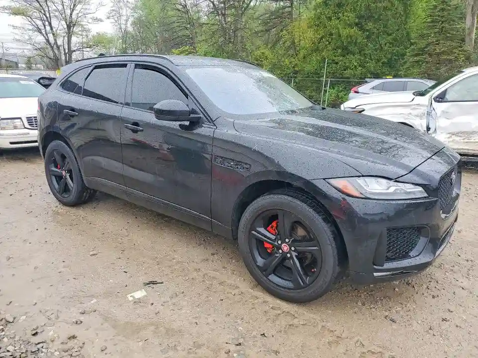 SADCP2FX6LA616992 2020 JAGUAR F-PACE-3