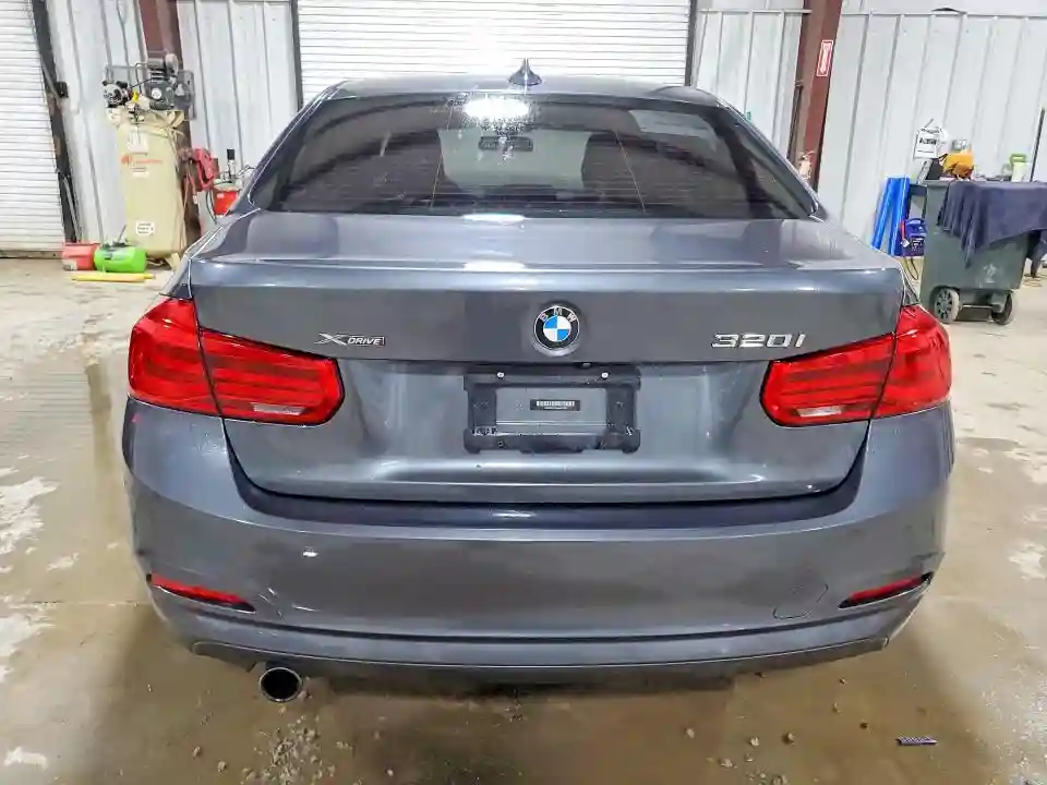WBA8A3C55JA495328 2018 BMW 3 SERIES-5