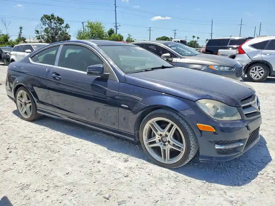 WDDGJ4HB3CF746345 2012 MERCEDES-BENZ C-CLASS-3