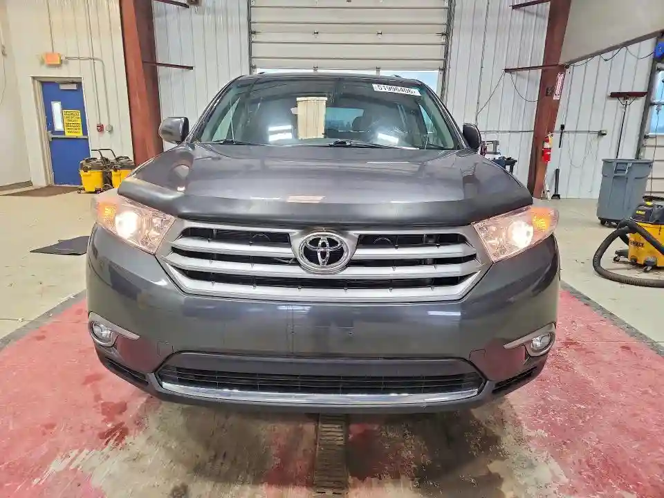 5TDDK3EH0BS091833 2011 TOYOTA HIGHLANDER-4