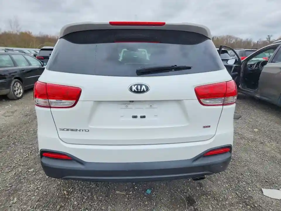 5XYPG4A34GG035753 2016 KIA SORENTO-5