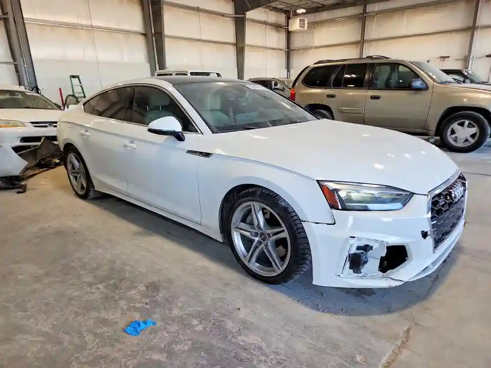 WAUDACF54MA015889 2021 AUDI A5-3