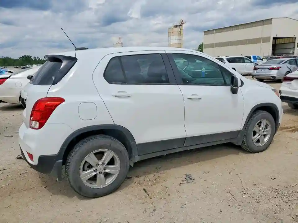 KL7CJNSB8LB065268 2020 CHEVROLET TRAX-2