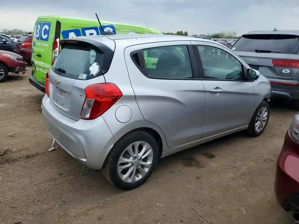 KL8CD6SA7LC449018 2020 CHEVROLET SPARK-2