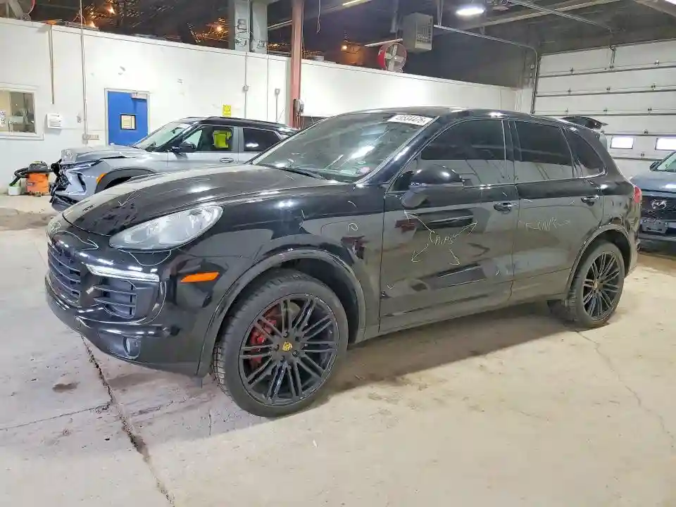 WP1AA2A21HKA80193 2017 PORSCHE CAYENNE-0
