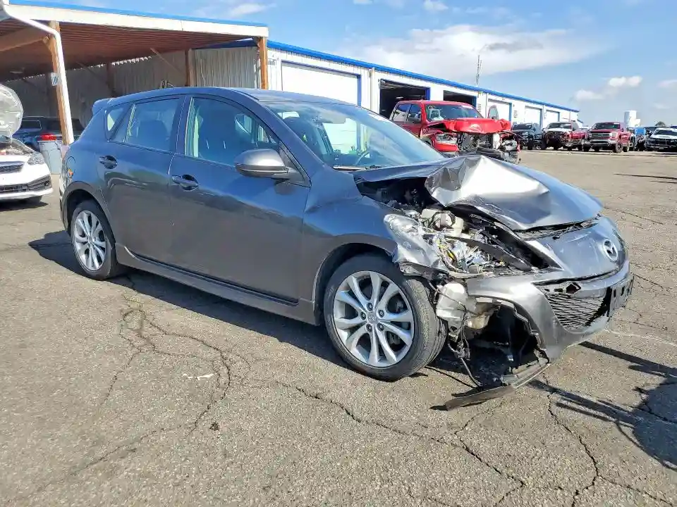 JM1BL1K61B1423318 2011 MAZDA MAZDA3-3