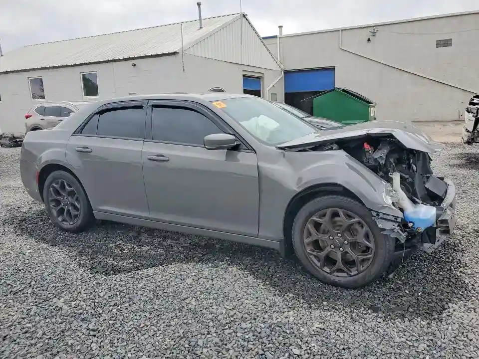 2C3CCAGG1KH524192 2019 CHRYSLER 300-3