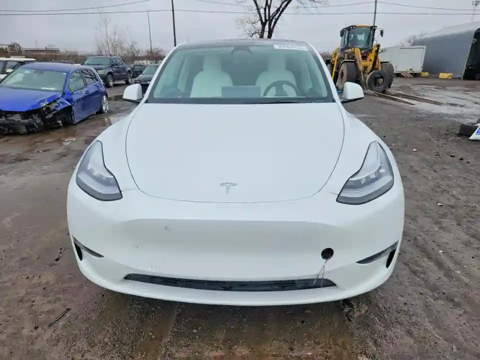 5YJYGDEEXMF293357 2021 TESLA MODEL Y-4