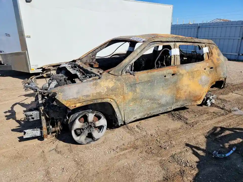 3C4NJDBB0KT742168 2019 JEEP COMPASS-0