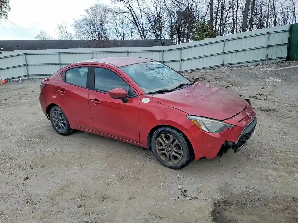 3MYDLBYV1KY503521 2019 TOYOTA YARIS-3
