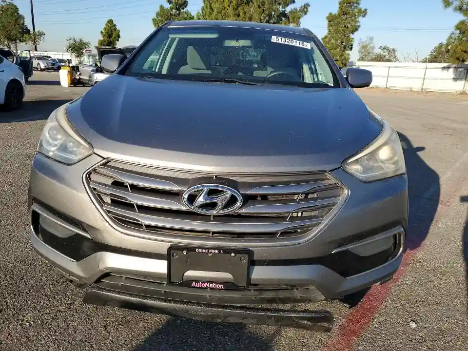 5NMZT3LB3HH003905 2017 HYUNDAI SANTA FE-4