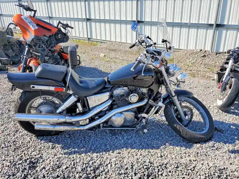 1HFSC1806JA301187 1988 HOND VT CYCLE-0