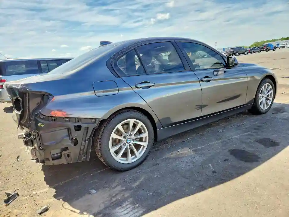 WBA8E1G50JNU90517 2018 BMW 3 SERIES-2